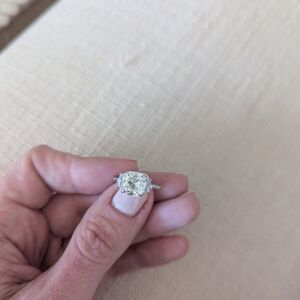 Elegant Silver Women's Ring